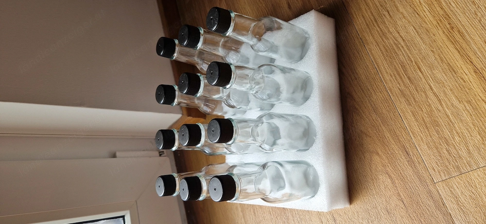 Gläser für Soßen 12 Stück Nagelneu!