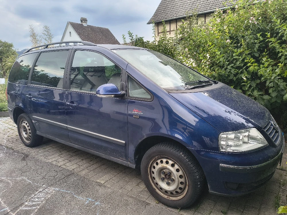 VW Sharan 2.0 TDI Kombi   Family Van