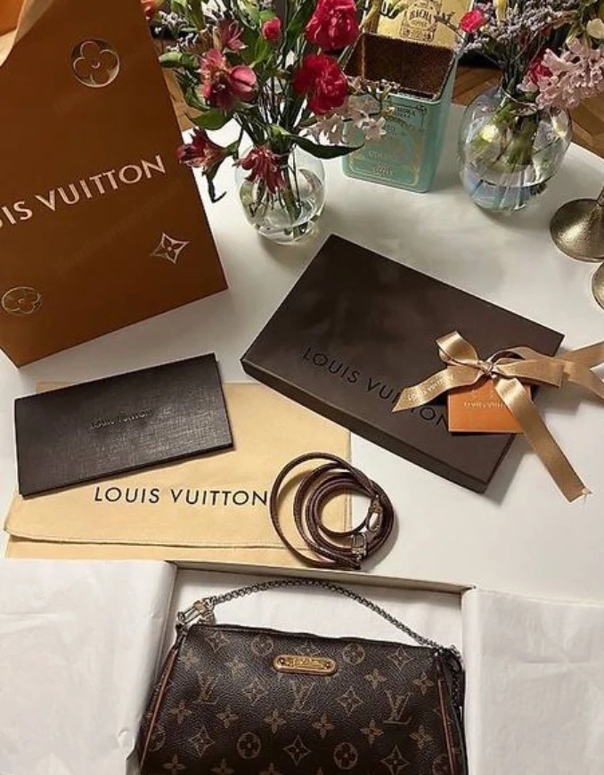 Luis Vuitton Eva Monogram 100% Original 