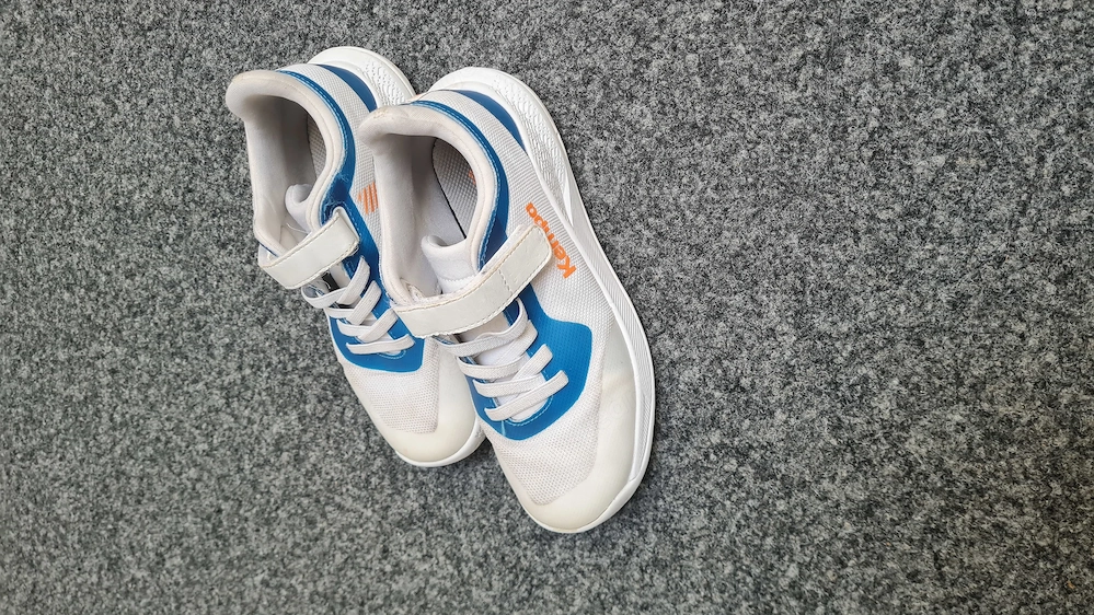 Sportschuh Gr 33, Marke Kempa