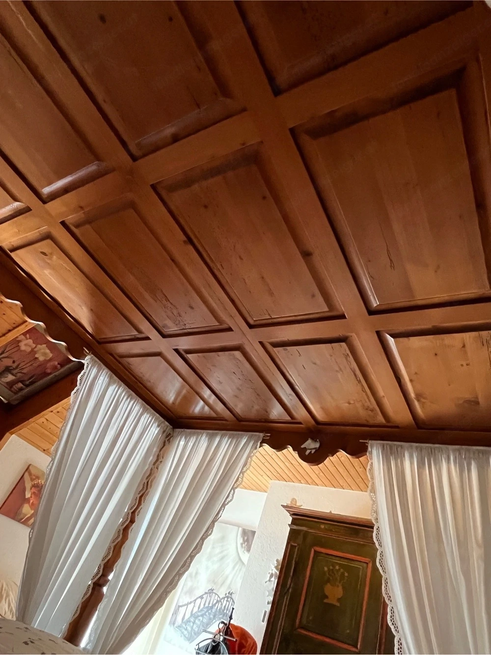Traumhaftes Massivholz Himmelbett (Landhausstil) inkl. Vorhänge & Matratzen
