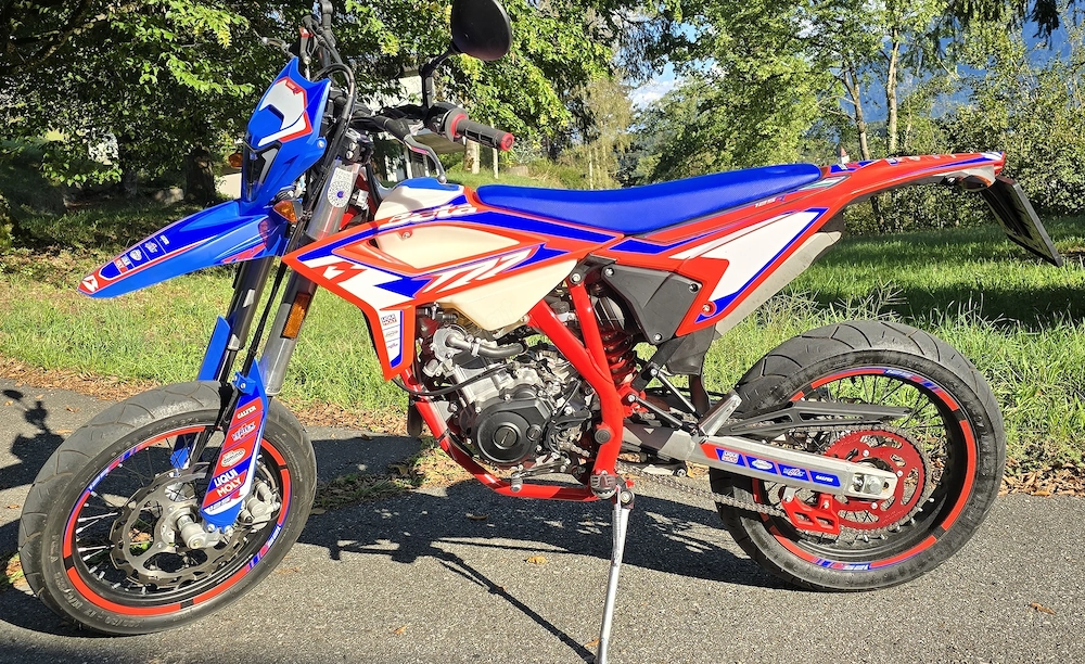 Beta RR 4T 125 R, Modell  2025 2025, E5+,  neuwertig, nur  542 km