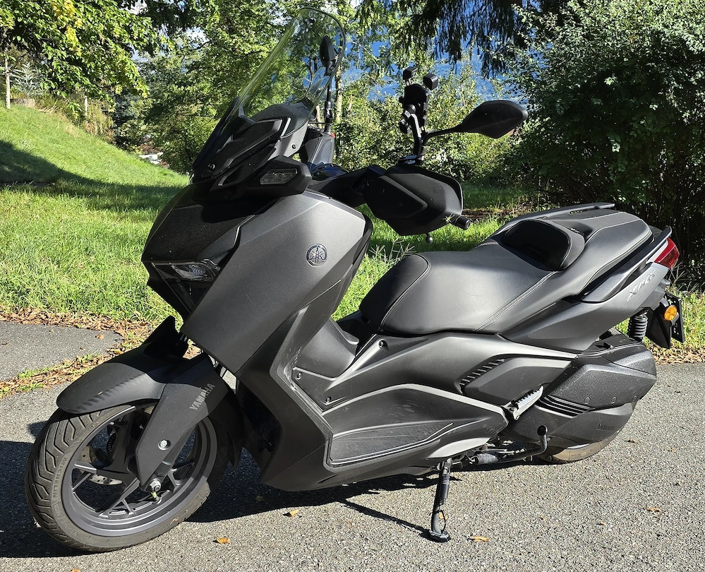 Yamaha XMAX 300   Sonic Grey   Erstbesitz   nur 7.924 km   Griffheizung