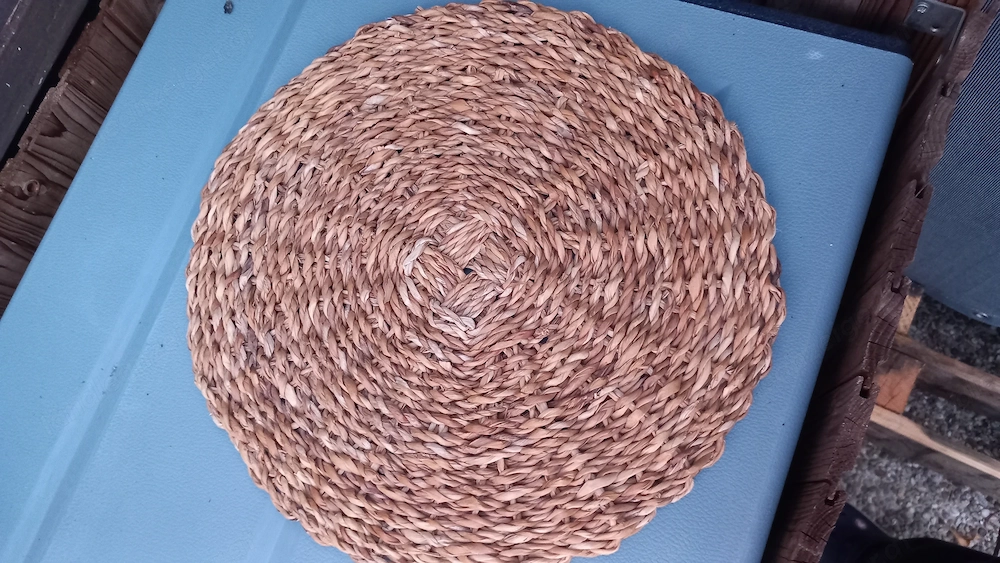 Dekorativer Untersetzer, Durchmesser 37 cm
