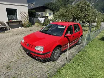 VW Golf