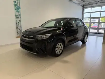 Kia Stonic Silver 1,2 DPI 57kW (79PS) Klimaanlage, Radio...