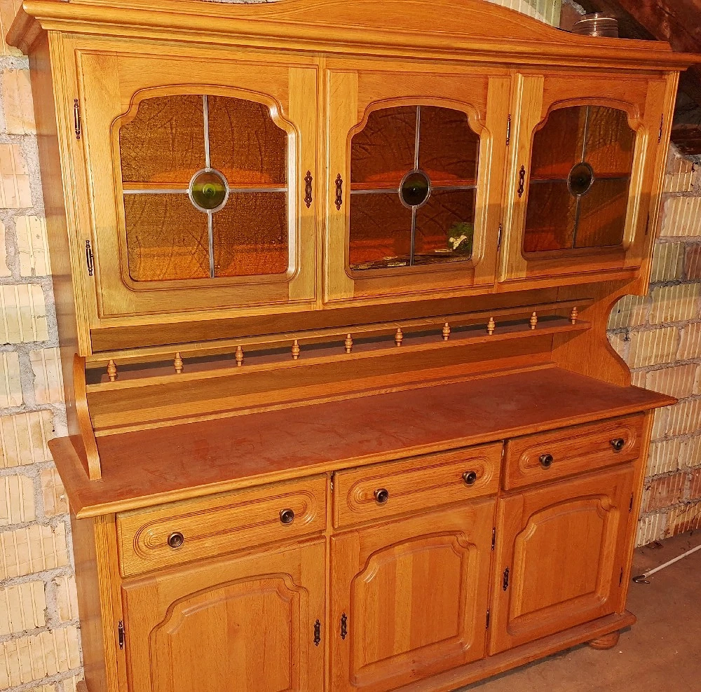Bauernschrank gratis