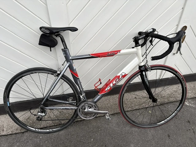 Rennrad   SIGA Roadracer   Alurahmen   Shimano 105   Carbongabel