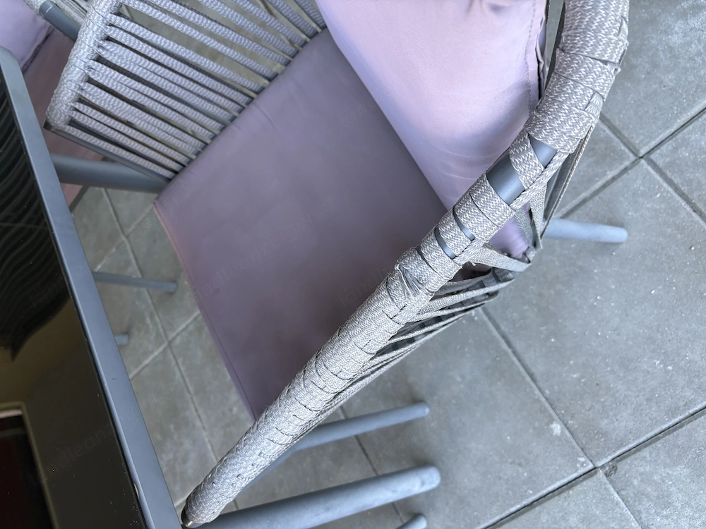 Gartentisch mit 6 Stühlen