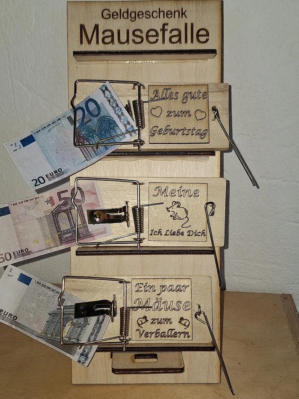 Gelaserte Geschenk Mausefalle Preis pro Stück