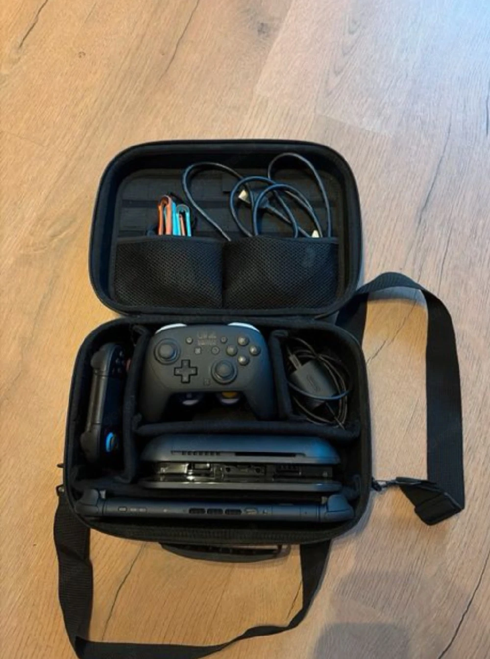 Nintendo Switch 2 + Mario Kart World