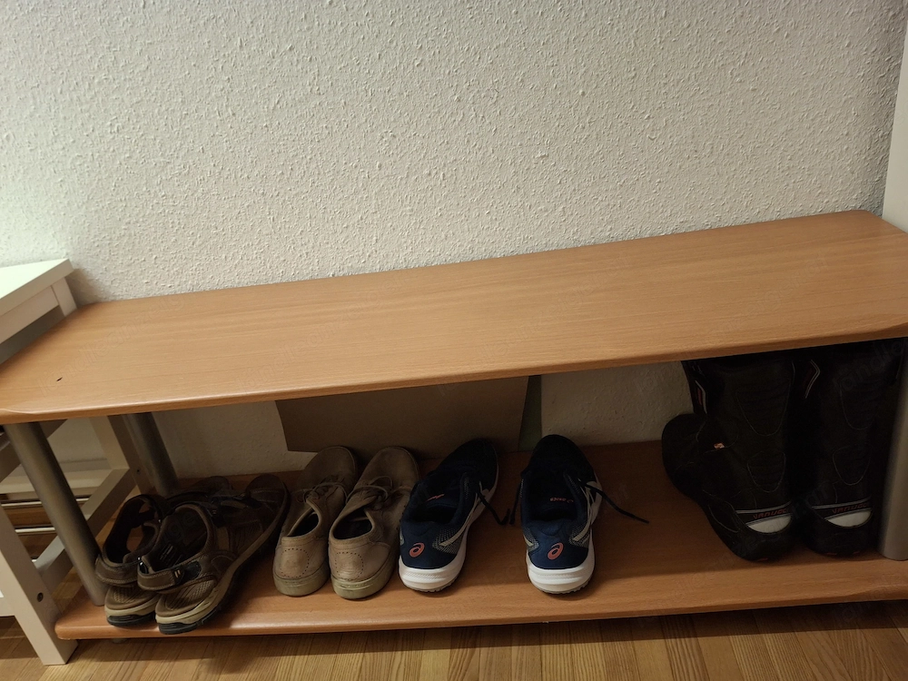 Schuhregal braun