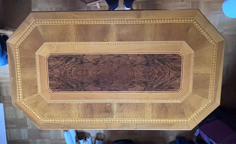 Montafoner Couchtisch