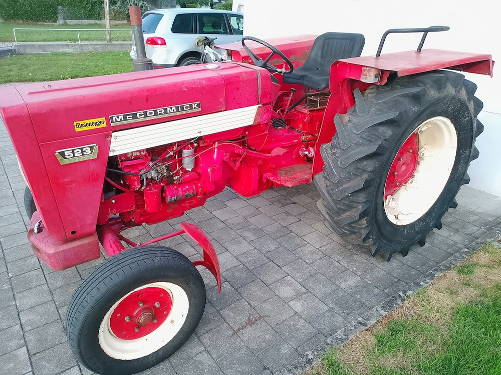 Traktor MC Cormick 