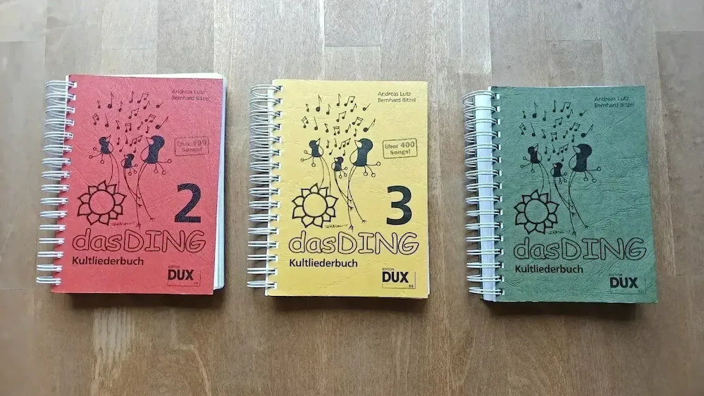 Das Ding Liederbuch, 3 Teile