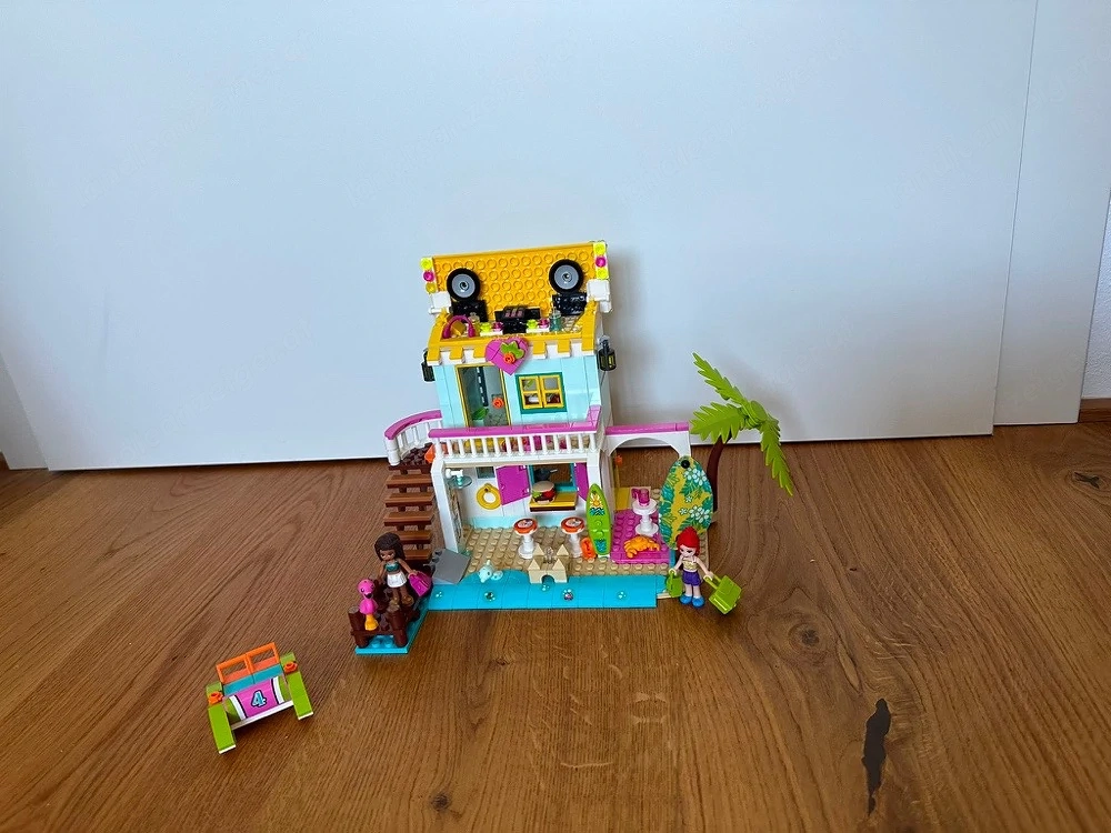 Lego Friends 41428 - Strandhaus mit Tretboot