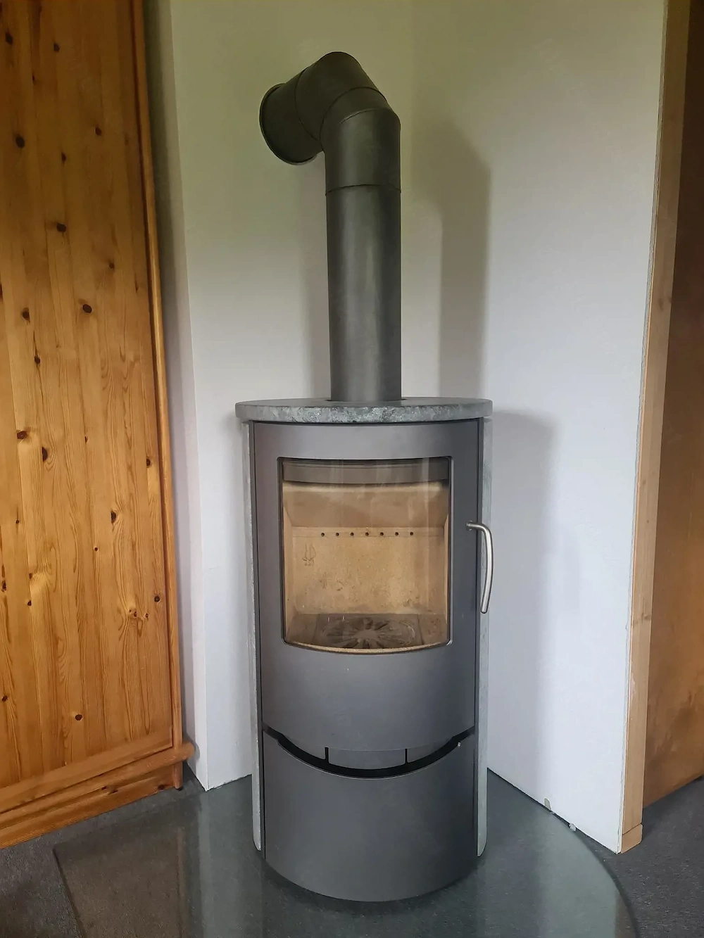Schwedenofen   Kaminofen   Holzofen neuwertig Top-Ausführung