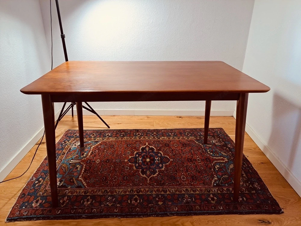Schöner Tisch 