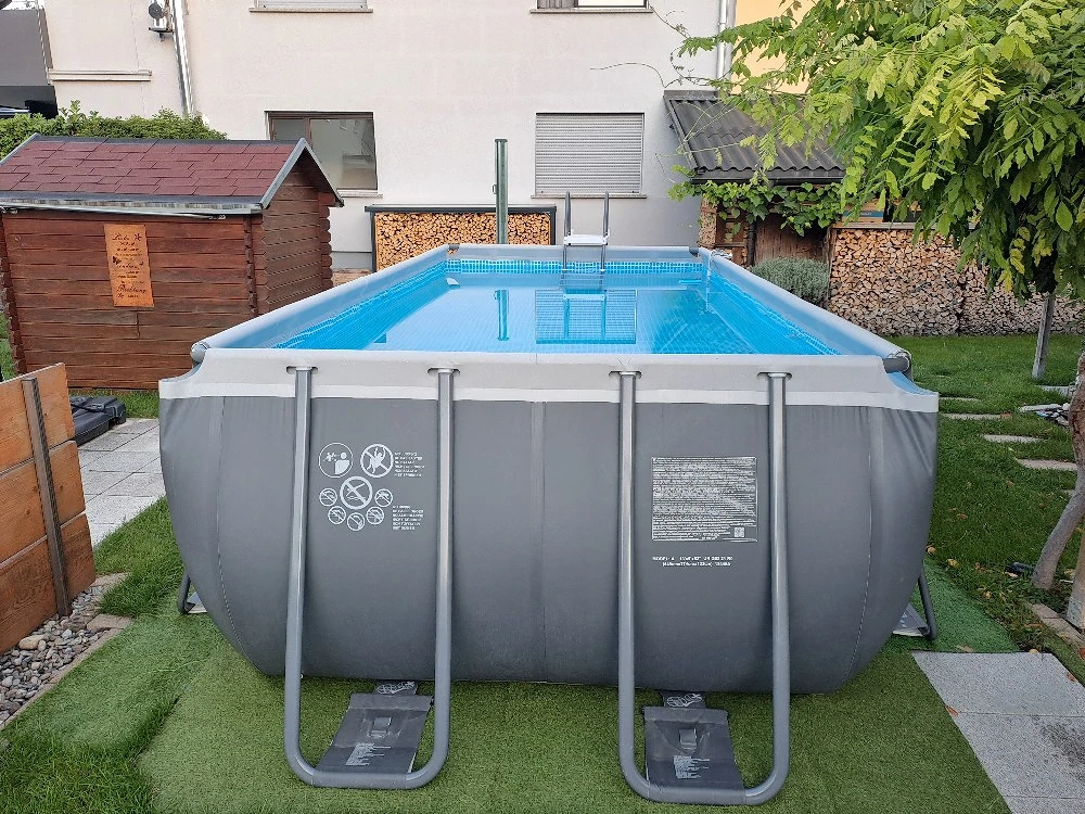 Intex Pool