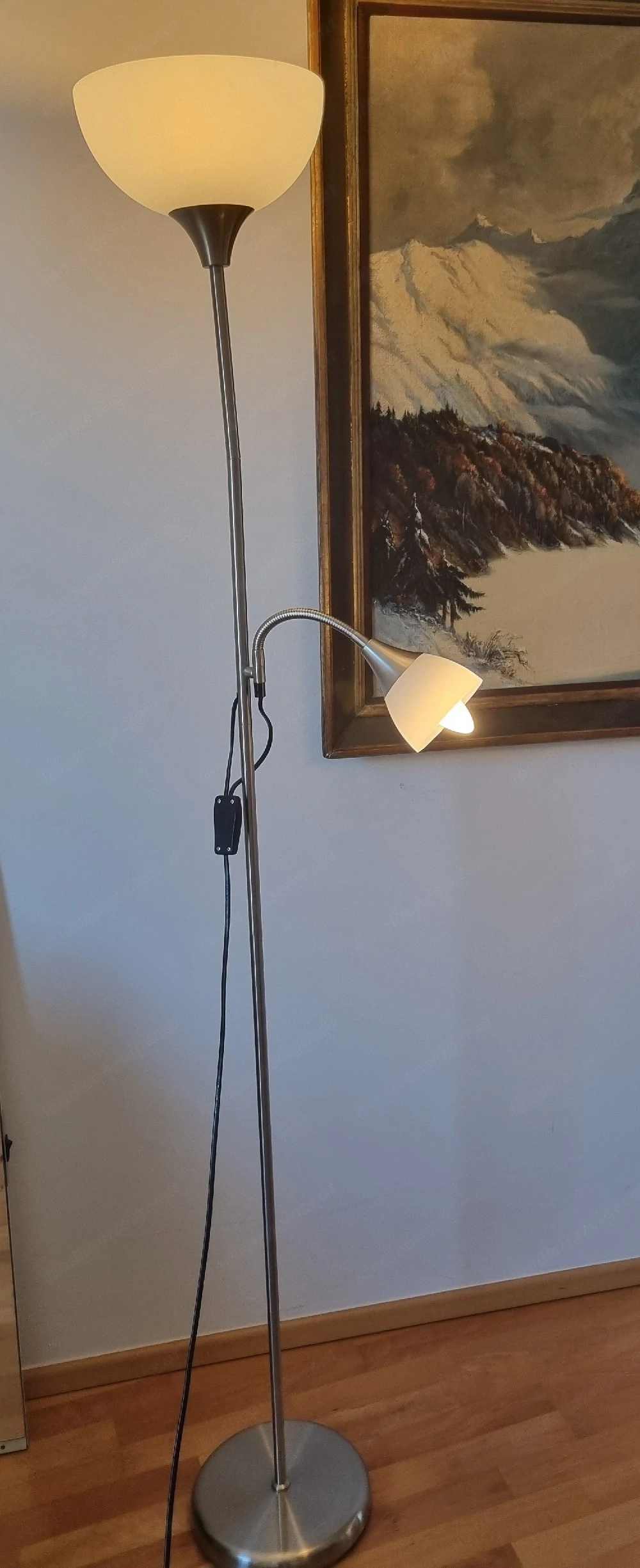 Stehlampe mit 2 Leuchtkörper dimmbar