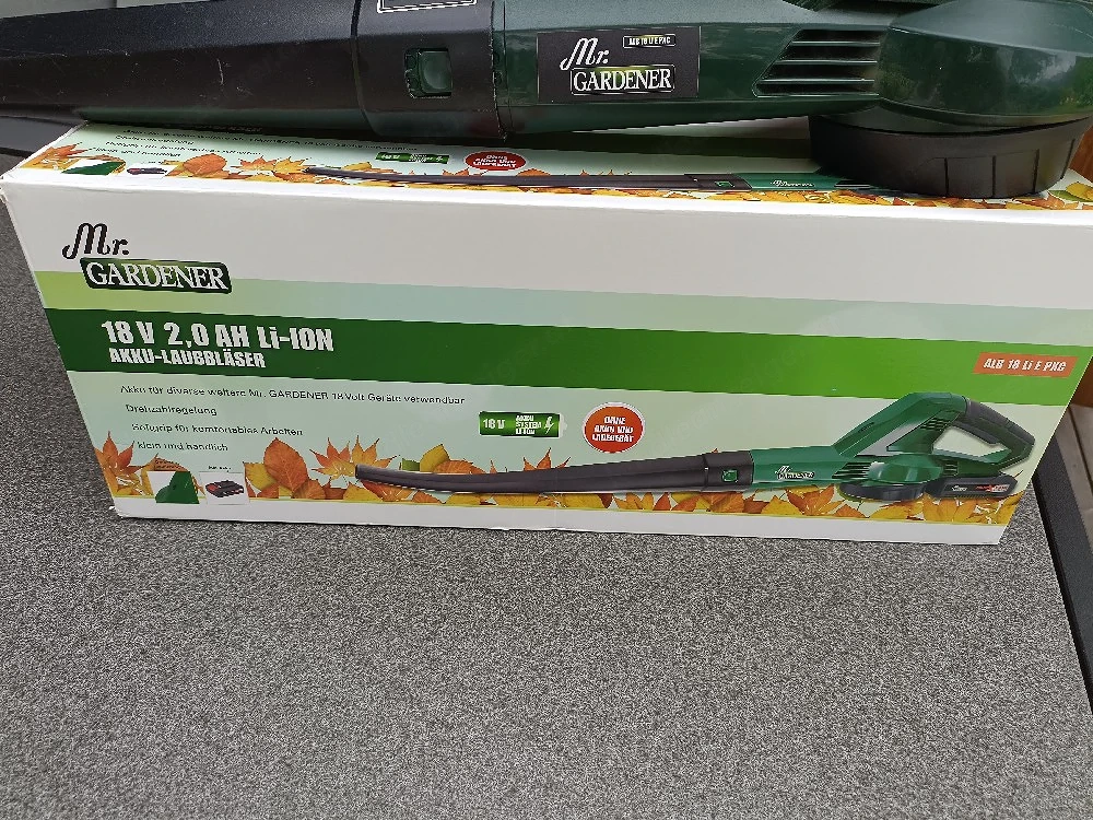 Akku Laubbläser