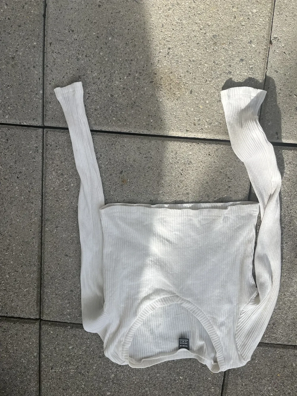 Weißes Rippstrick Crop-Top langärmelig von Shein Größe M