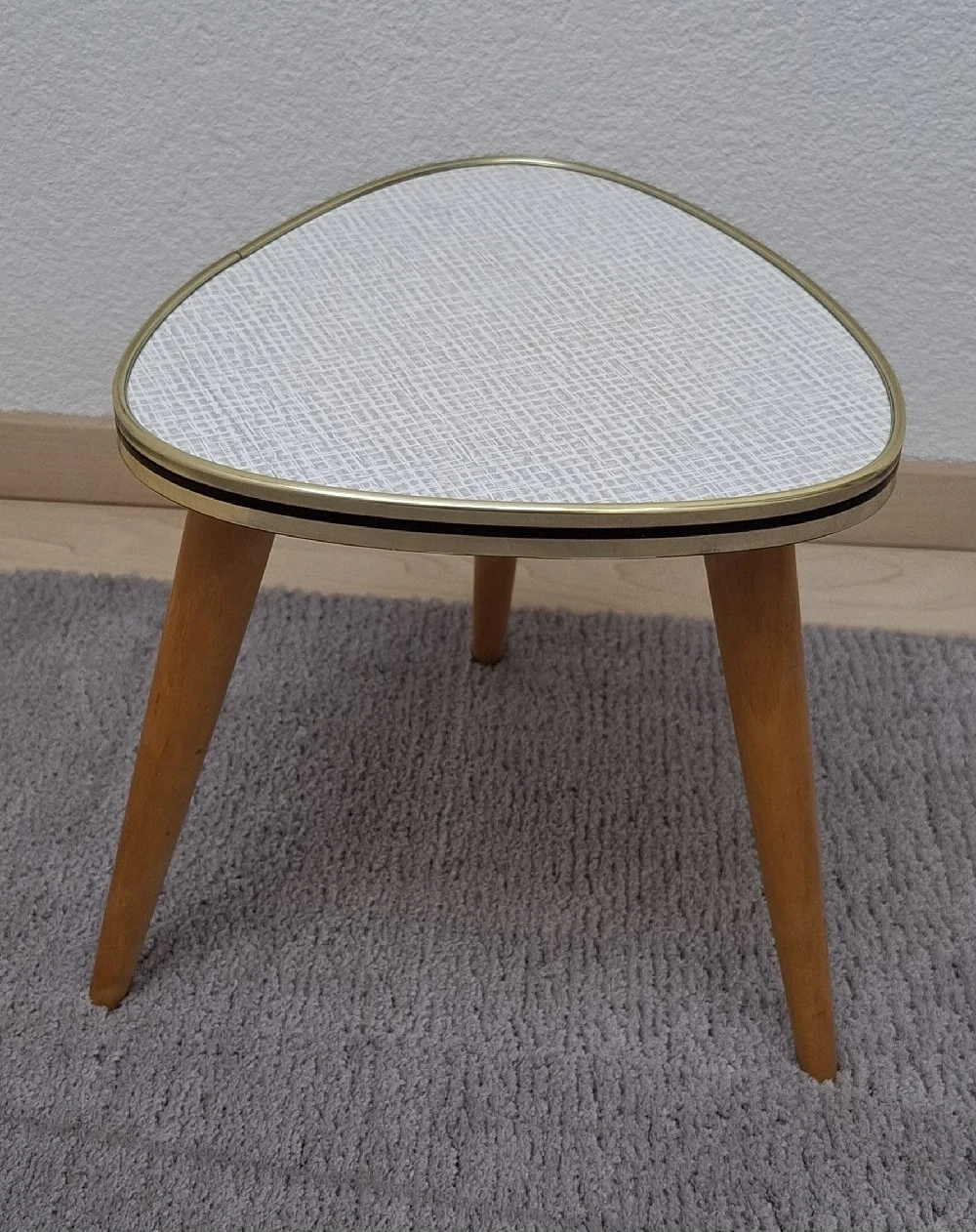 50er Jahre Blumentisch 