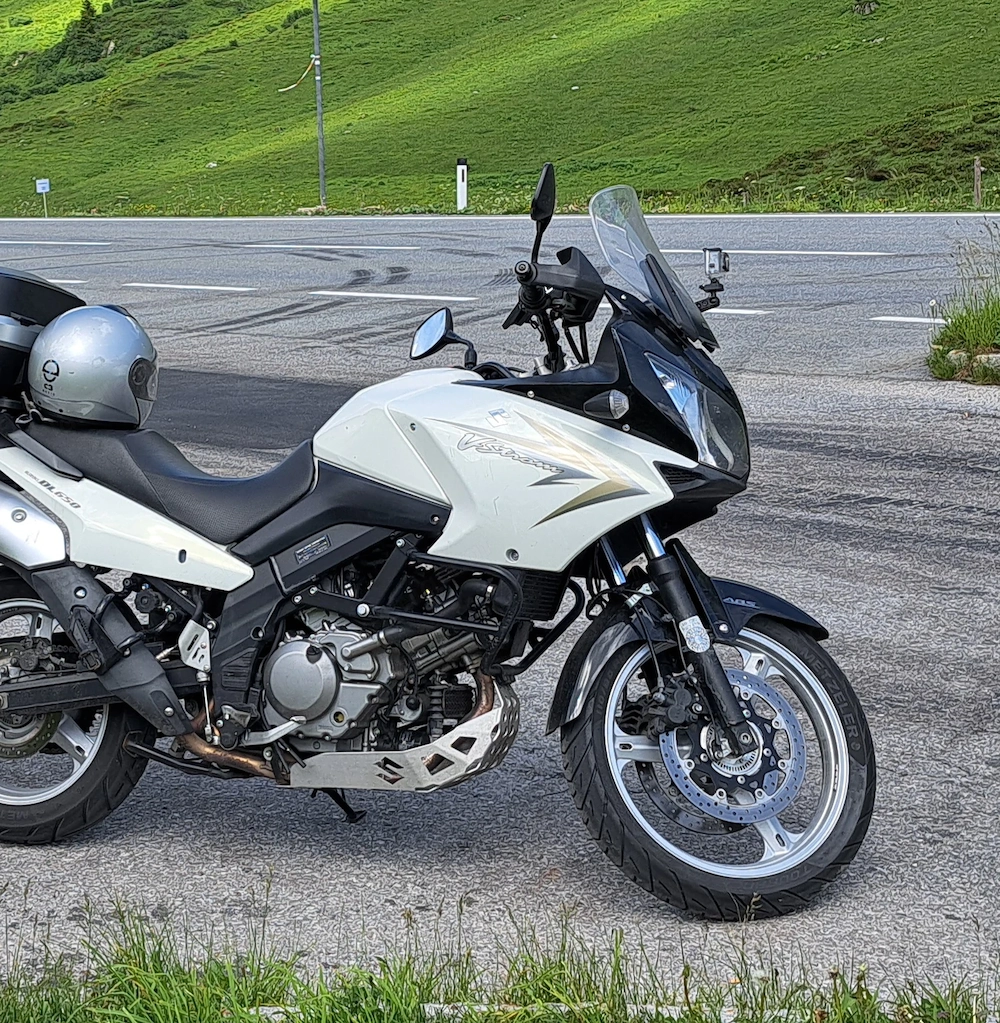 Verkaufe meine Suzuki V-Strom 650 ABS, Bj 2012 47500 km Preis   2990