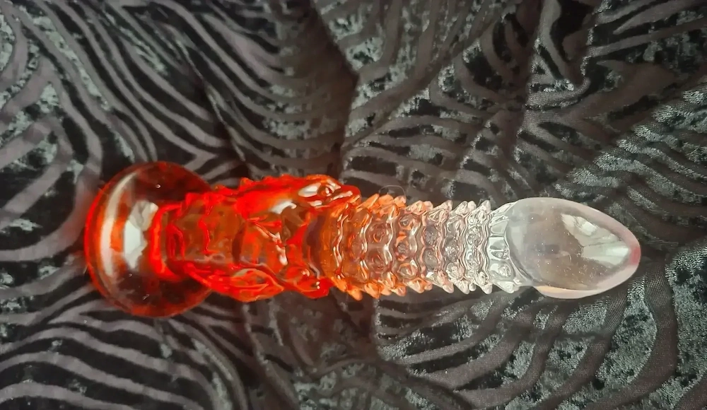 Mein Dildo mit meinem unvergleichbaren Geschmack
