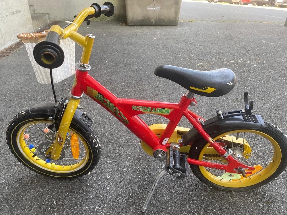 Kinder-Fahrrad