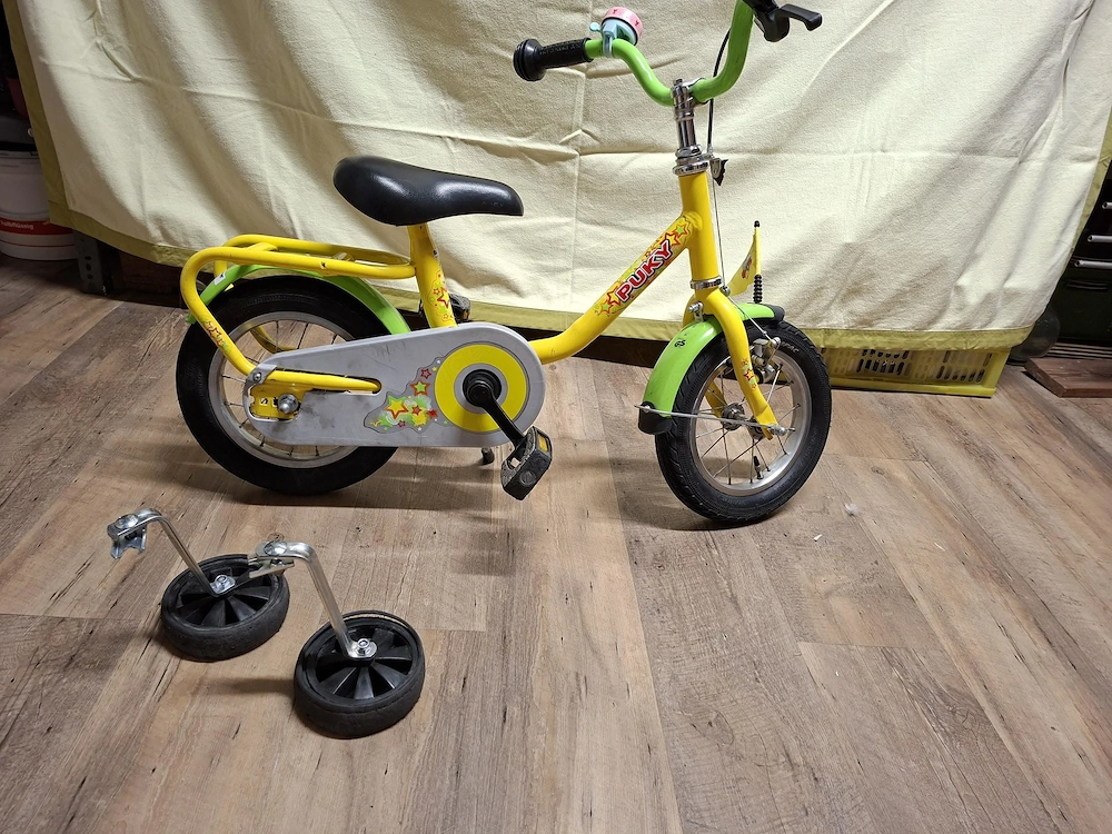 Kinderfahrrad 12 Zoll Puky für Anfänger mit Stützräder