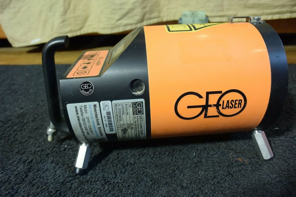 Geo Laser Model KL-90I Green Beam Pipe Laser Topcon
