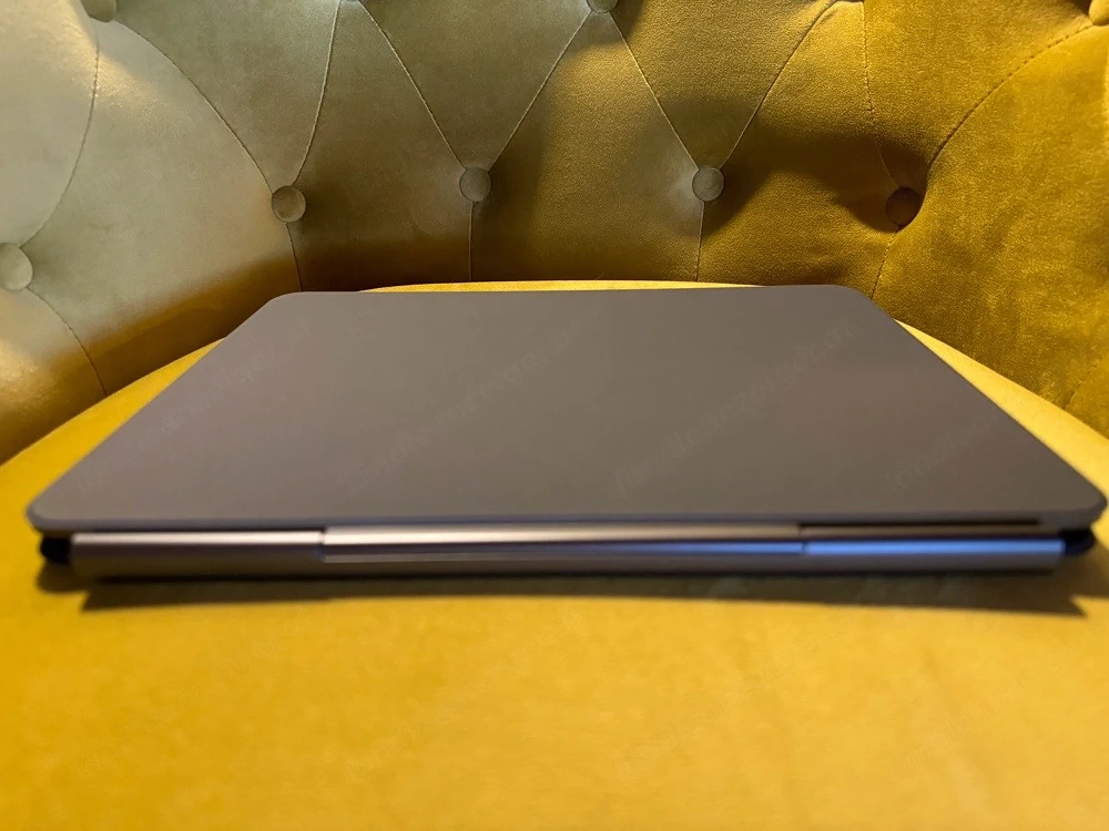 iPAD Pro  +  Magic Keyboard  SET!