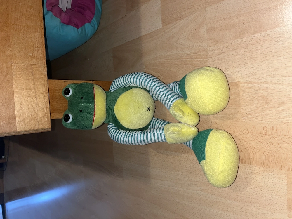 Frosch Kuscheltier
