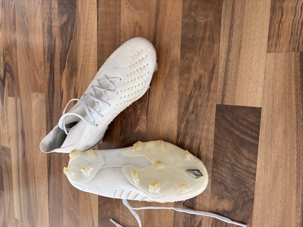 Fußballschuh Adidas Predator Gr. 40 2 3
