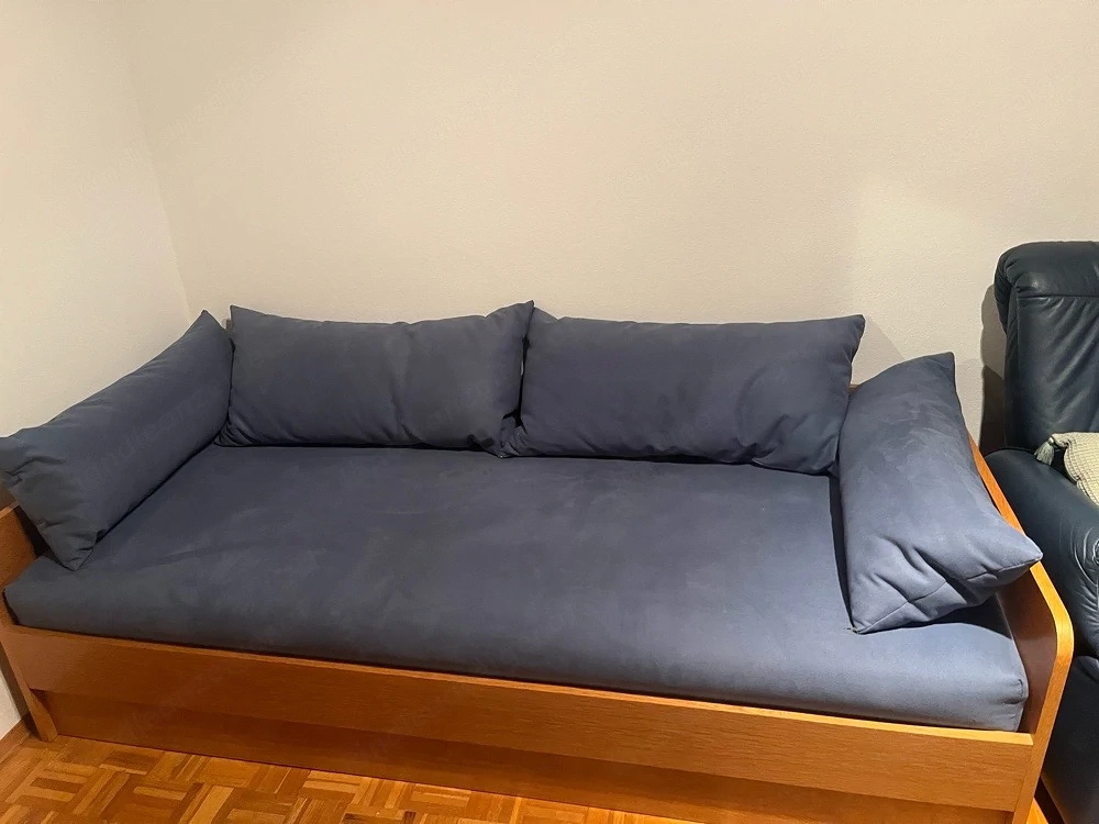 Möbel und Sofa