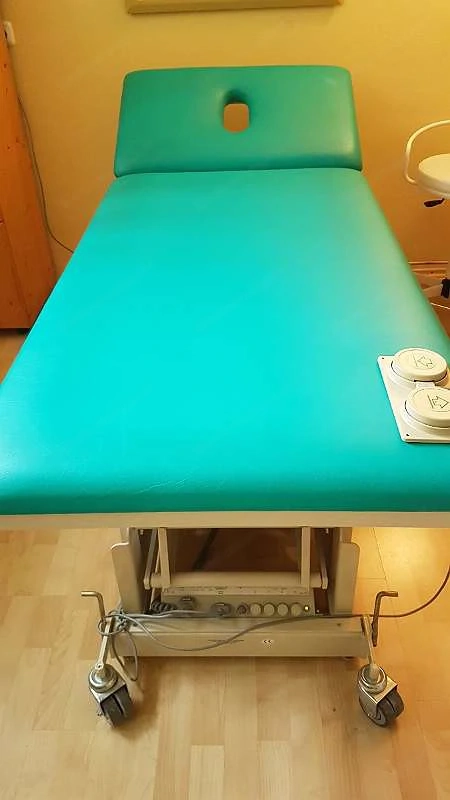 Praxisliege Optimum-2, elektrisch 2-tlg