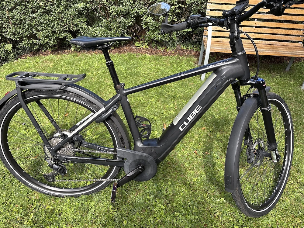 Cube Kathmandu Hybrid EXC 