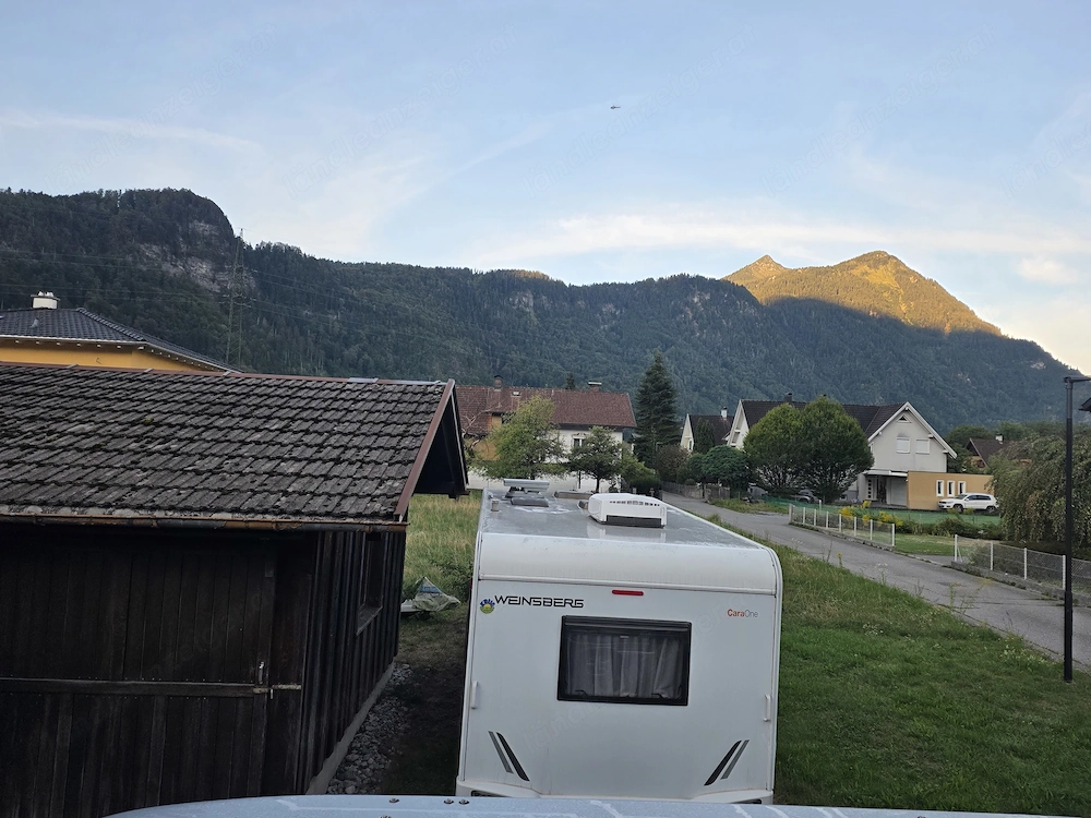 Stellplatz für Wohnwagen,Wohnmobil