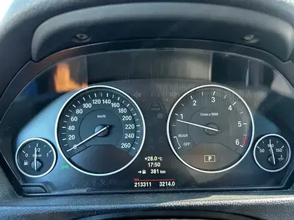 BMW 320 320d Touring