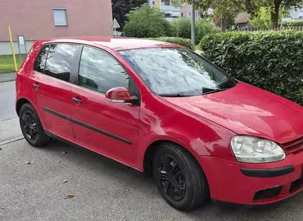 VW Golf 5 zu verkaufen