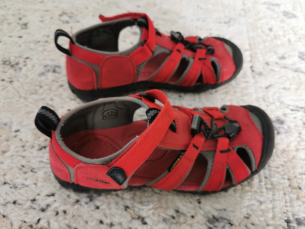 Keen Sandalen Größe 35