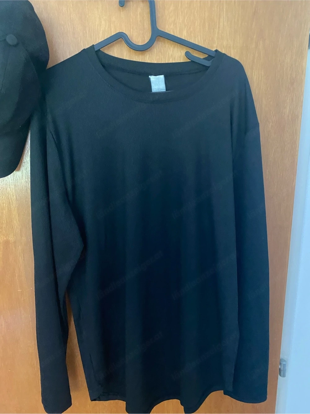 Schwarzes Shirt