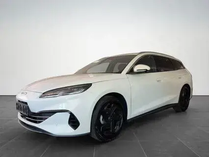 BYD Seal 6 