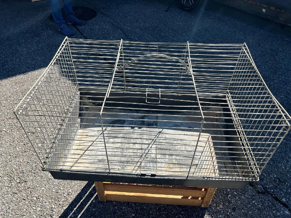 Zwergkaninchen oder Meerschweinchen-Käfig