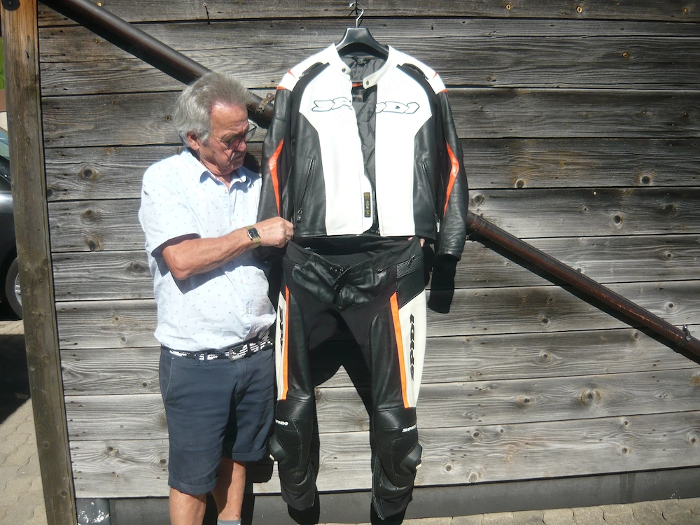 Motorradanzug