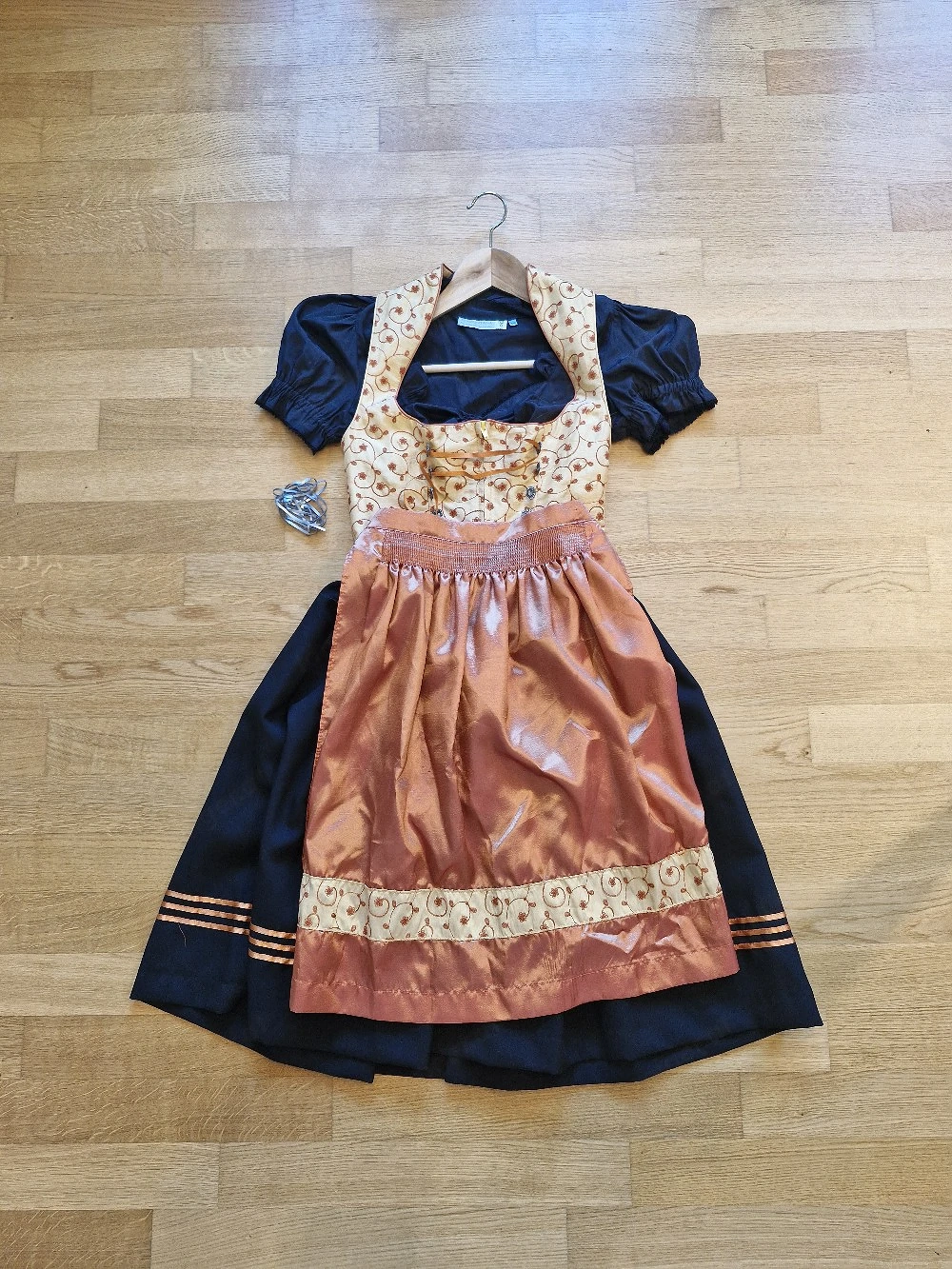 Dirndl inkl. Bluse