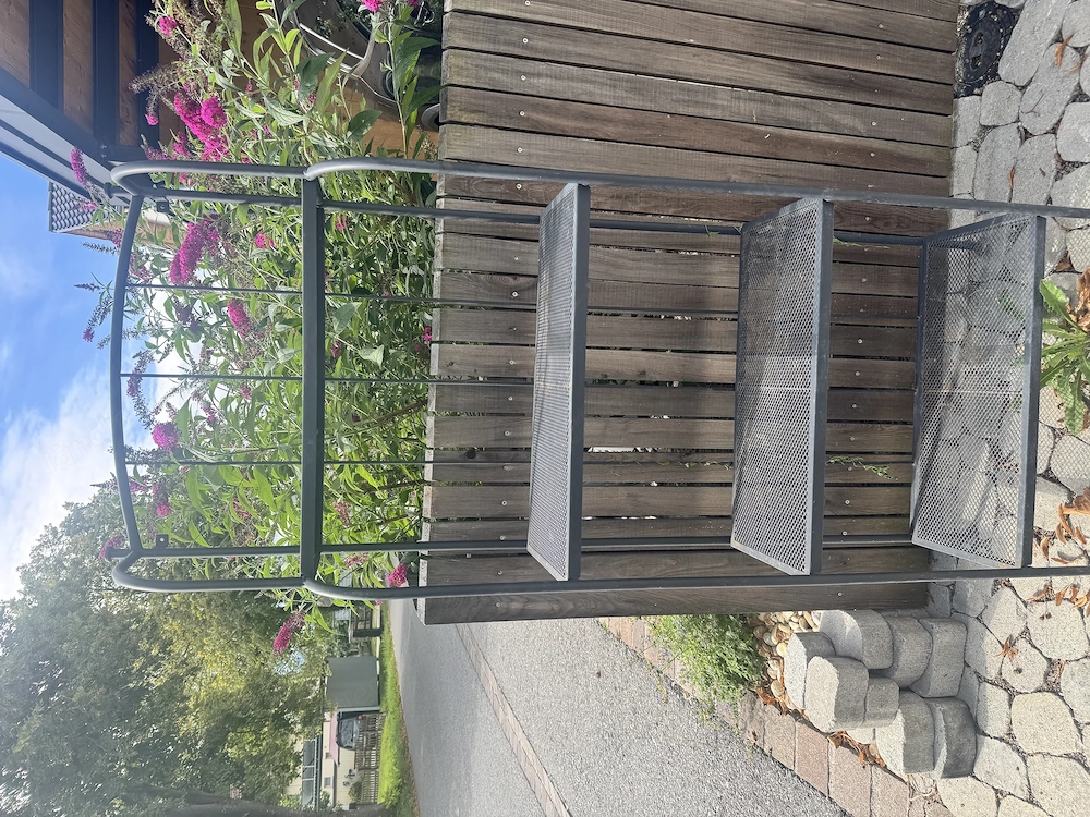 Garten Balkonregal 160x60x30 zu verschenken 
