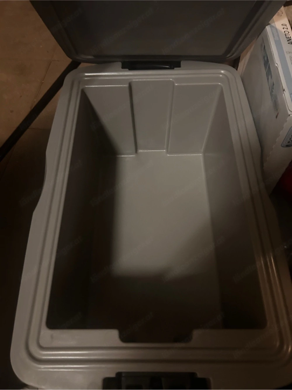 rubbermaid 