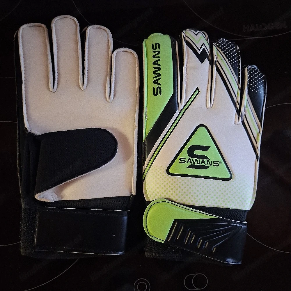Fußballhandschuhe